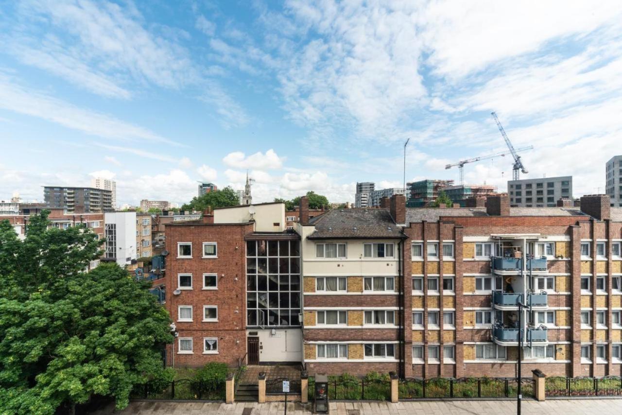 Lovely Penthouse Near Canary Wharf Лондон Экстерьер фото
